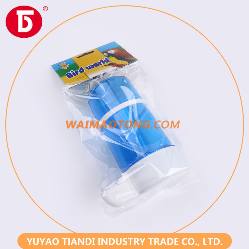 Plastic water bottle for pigeon bird cage water drinkers with hook