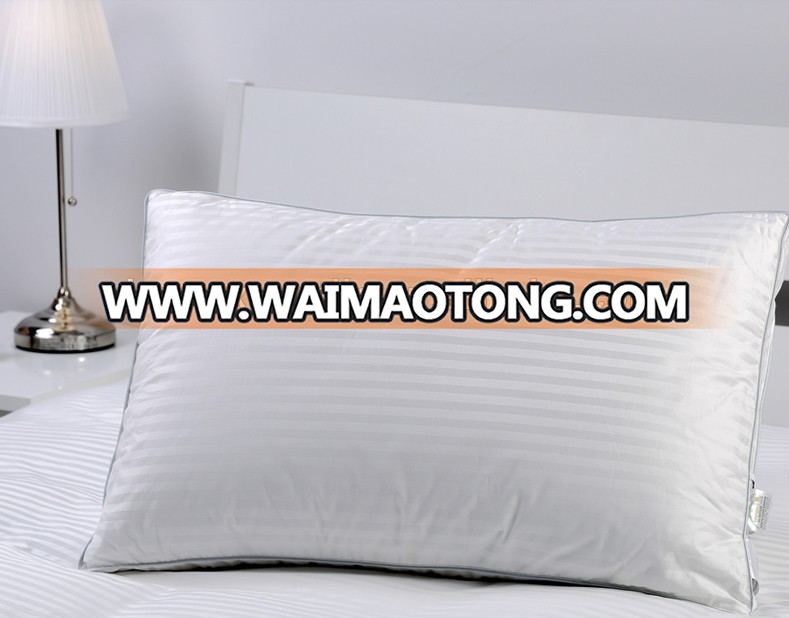 Supersoft Down Alternative Microfiber Pillow