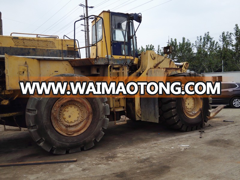 Used KOMATSU WA600-1 Wheel Loader