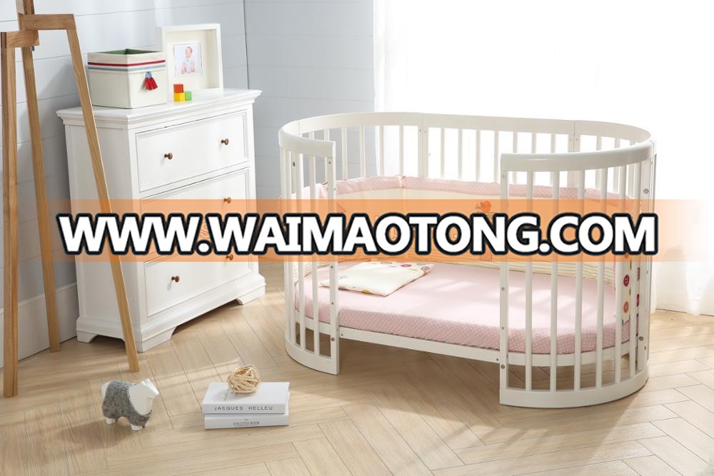 Multi-function Round Pine solid Wood Baby Crib