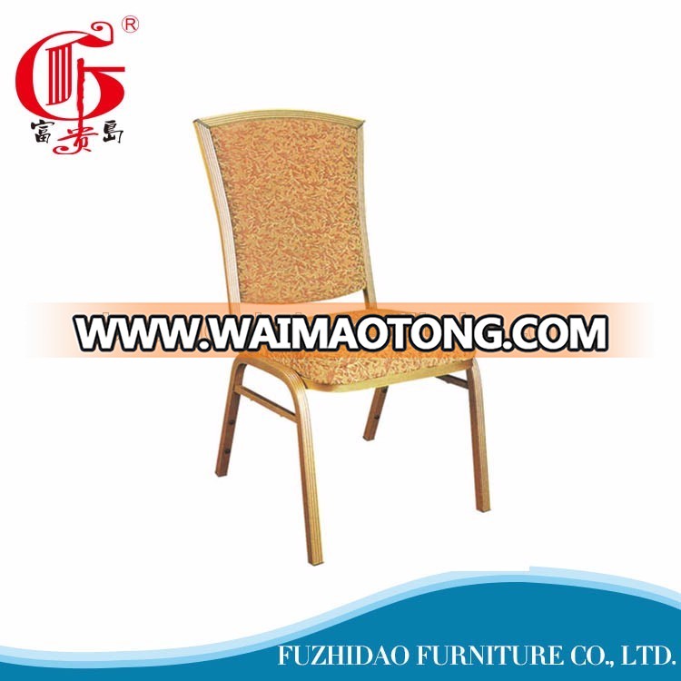 Eco<em></em>nomic price steel f<em></em>rame stacking banquet chair