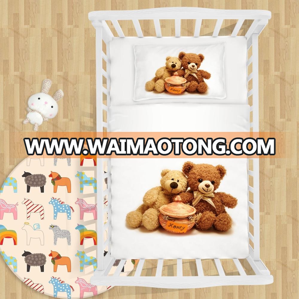 Teddy Bear Friends eating Ho<em></em>ney 3d Baby Comforter set