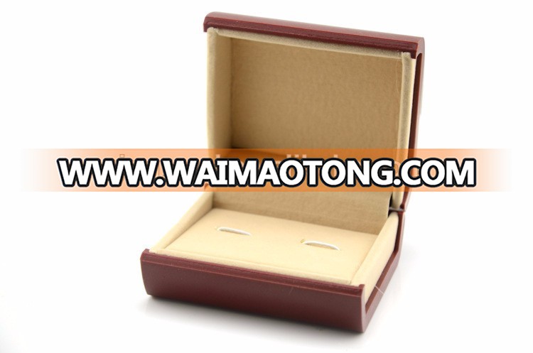 custom matte plain black box cuffl<em></em>ink