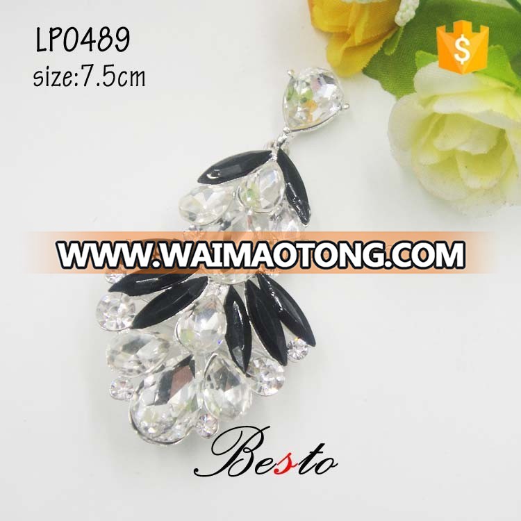 BESTO OEM Fashio<em></em>nable custom ladies plating acrylic brooch for party