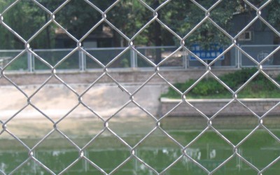 Manufacture Best Price Galvanized Chain l<em></em>ink Fence in Roll High Quality Diamond Wire Mesh Fencing High Security Fence