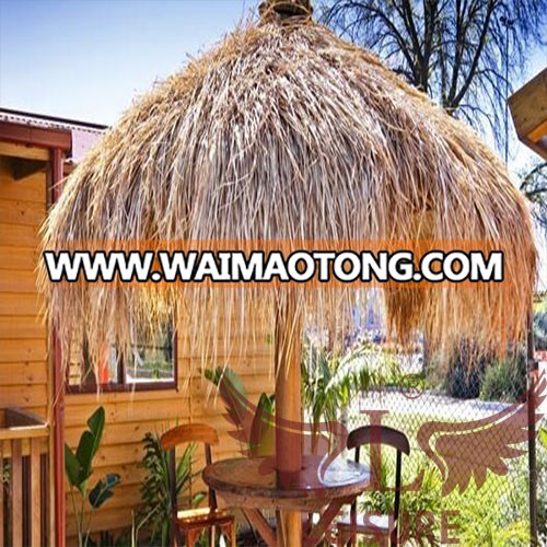 High quality palm leaf roof thatching