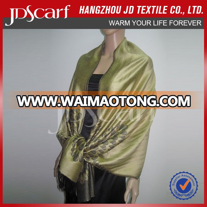 Hot sale factory direct new design vietnam shawl scarf